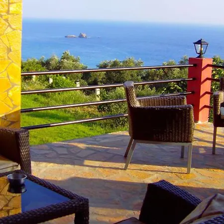 דירה Above No 1 *