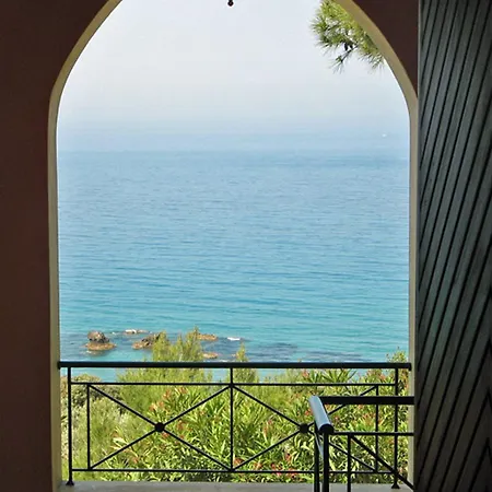Apartament Above No 1