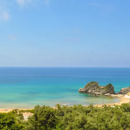 Above No 1 Apartamento